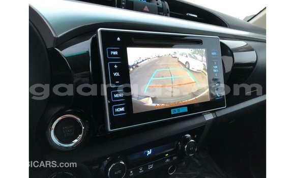 Dieundeu Imported Toyota Hilux Black Auto in Import - Dubai in Dakar Dieundeu Imported Toyota Hilux Black Auto in Import - Dubai in Dakar