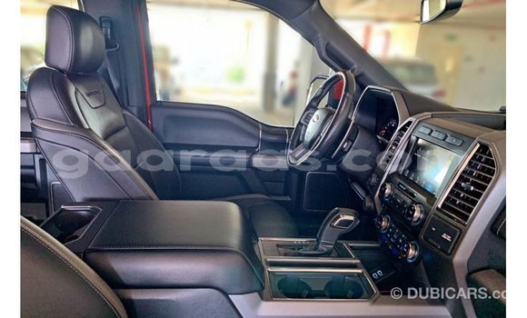 Acheter Import Voiture Ford Club Wagon Rouge à Import - Dubai, Dakar Acheter Import Voiture Ford Club Wagon Rouge à Import - Dubai, Dakar