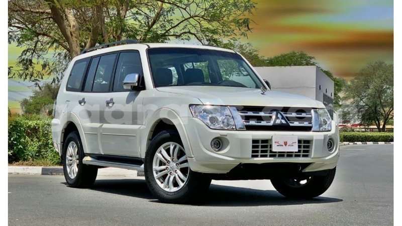 Big with watermark mitsubishi pajero dakar import dubai 6233