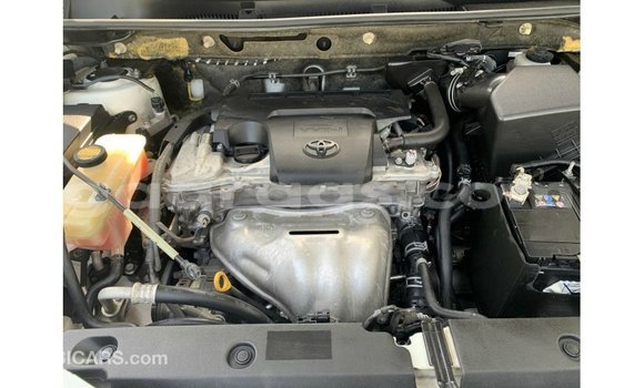 Acheter Import Voiture Toyota 4Runner Blanc à Import - Dubai, Dakar Acheter Import Voiture Toyota 4Runner Blanc à Import - Dubai, Dakar