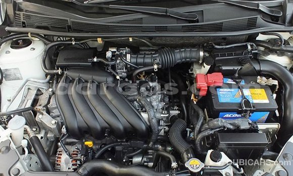 Acheter Import Voiture Nissan Tiida Blanc à Import - Dubai, Dakar Acheter Import Voiture Nissan Tiida Blanc à Import - Dubai, Dakar