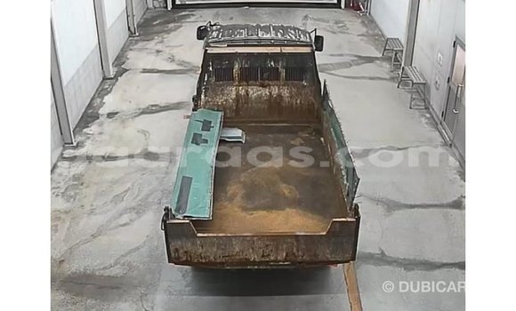 Buy Import Nissan Evalia Brown Truck in Import - Dubai in Dakar Buy Import Nissan Evalia Brown Truck in Import - Dubai in Dakar