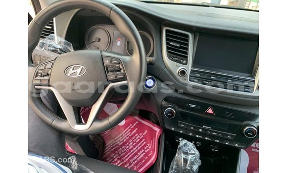 Buy Import Hyundai Tucson Other Car in Import - Dubai in Dakar Buy Import Hyundai Tucson Other Car in Import - Dubai in Dakar