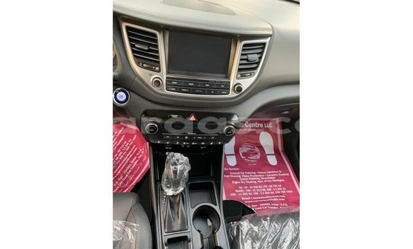 Buy Import Hyundai Tucson Other Car in Import - Dubai in Dakar Buy Import Hyundai Tucson Other Car in Import - Dubai in Dakar