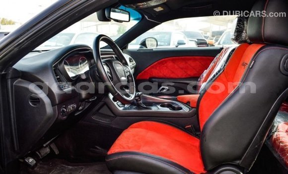 Buy Import Dodge Challenger Black Car in Import - Dubai in Dakar Buy Import Dodge Challenger Black Car in Import - Dubai in Dakar