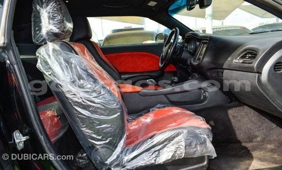 Buy Import Dodge Challenger Black Car in Import - Dubai in Dakar Buy Import Dodge Challenger Black Car in Import - Dubai in Dakar