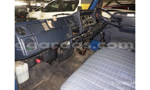 Buy Import Toyota 4Runner Blue Car in Import - Dubai in Dakar Buy Import Toyota 4Runner Blue Car in Import - Dubai in Dakar