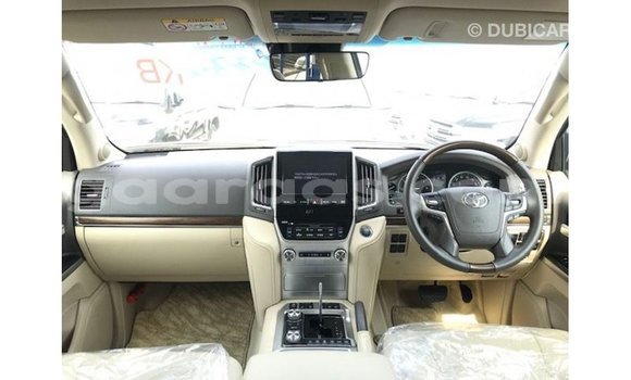 Buy Import Toyota Land Cruiser Black Car in Import - Dubai in Dakar Buy Import Toyota Land Cruiser Black Car in Import - Dubai in Dakar
