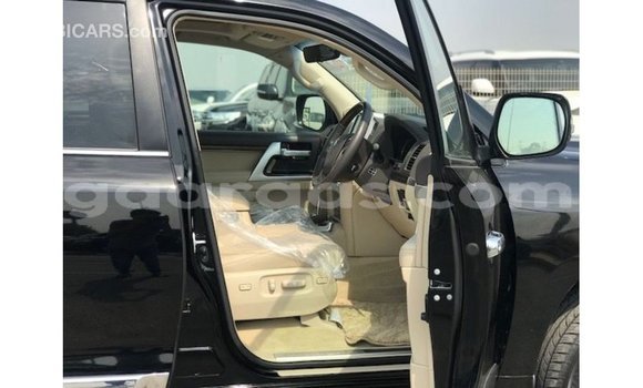 Buy Import Toyota Land Cruiser Black Car in Import - Dubai in Dakar Buy Import Toyota Land Cruiser Black Car in Import - Dubai in Dakar