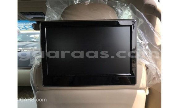 Buy Import Toyota Land Cruiser Black Car in Import - Dubai in Dakar Buy Import Toyota Land Cruiser Black Car in Import - Dubai in Dakar