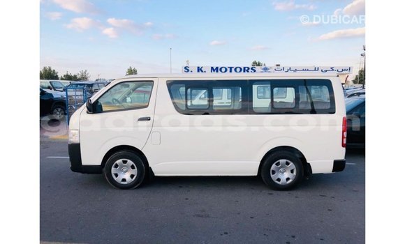 Dieundeu Imported Toyota Hiace White Auto in Import - Dubai in Dakar Dieundeu Imported Toyota Hiace White Auto in Import - Dubai in Dakar