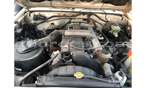 Dieundeu Imported Toyota Land Cruiser White Auto in Import - Dubai in Dakar Dieundeu Imported Toyota Land Cruiser White Auto in Import - Dubai in Dakar