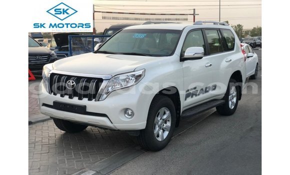 Acheter Import Voiture Toyota Prado Blanc à Import - Dubai, Dakar Acheter Import Voiture Toyota Prado Blanc à Import - Dubai, Dakar