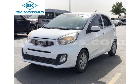 Buy Import Kia Picanto White Car in Import - Dubai in Dakar