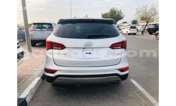Buy Import Hyundai Santa Fe Other Car in Import - Dubai in Dakar Buy Import Hyundai Santa Fe Other Car in Import - Dubai in Dakar