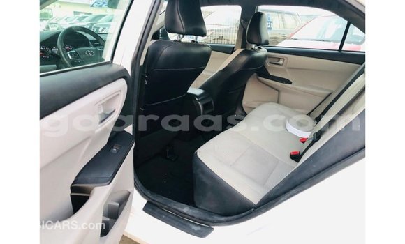 Buy Import Toyota Camry White Car in Import - Dubai in Dakar Buy Import Toyota Camry White Car in Import - Dubai in Dakar