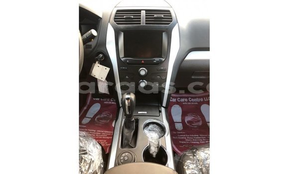 Buy Import Ford Explorer Blue Car in Import - Dubai in Dakar Buy Import Ford Explorer Blue Car in Import - Dubai in Dakar