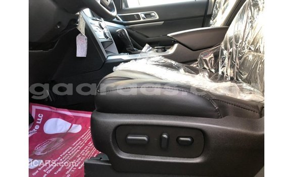 Buy Import Ford Explorer Blue Car in Import - Dubai in Dakar Buy Import Ford Explorer Blue Car in Import - Dubai in Dakar