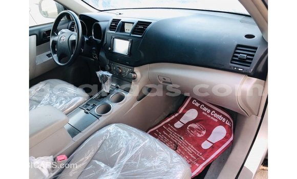 Dieundeu Imported Toyota Highlander Other Auto in Import - Dubai in Dakar Dieundeu Imported Toyota Highlander Other Auto in Import - Dubai in Dakar