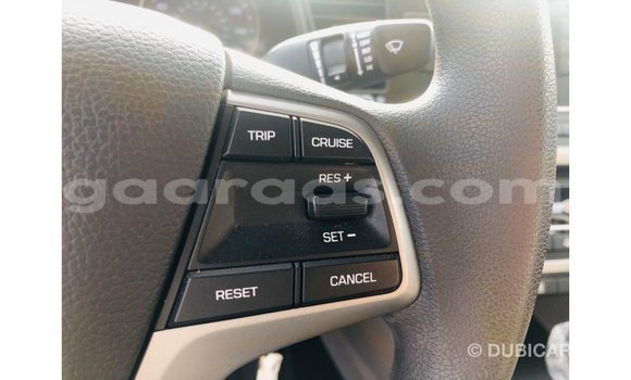 Dieundeu Imported Hyundai Elantra Blue Auto in Import - Dubai in Dakar Dieundeu Imported Hyundai Elantra Blue Auto in Import - Dubai in Dakar