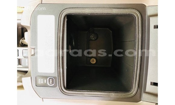 Dieundeu Imported Toyota Prado White Auto in Import - Dubai in Dakar Dieundeu Imported Toyota Prado White Auto in Import - Dubai in Dakar