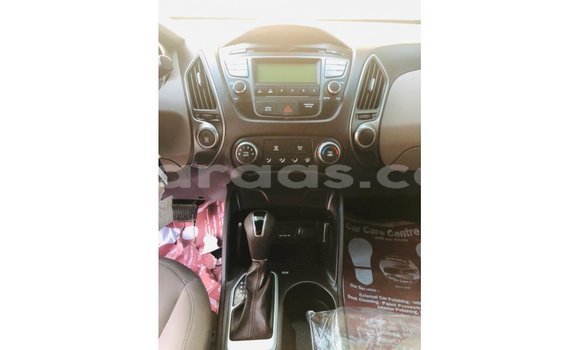 Buy Import Hyundai Tucson Blue Car in Import - Dubai in Dakar Buy Import Hyundai Tucson Blue Car in Import - Dubai in Dakar