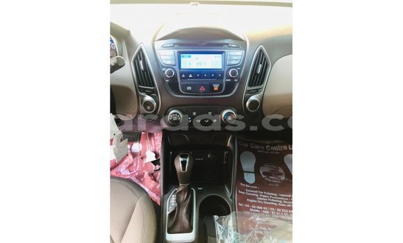 Buy Import Hyundai Tucson Blue Car in Import - Dubai in Dakar Buy Import Hyundai Tucson Blue Car in Import - Dubai in Dakar