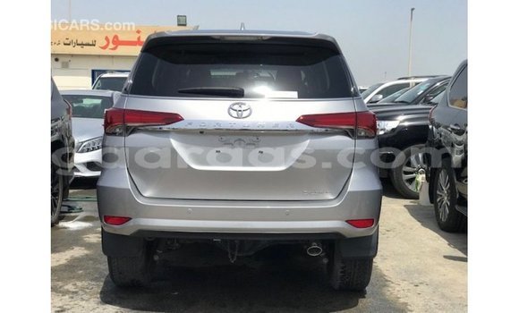 Buy Import Toyota Fortuner Other Car in Import - Dubai in Dakar Buy Import Toyota Fortuner Other Car in Import - Dubai in Dakar