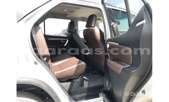 Buy Import Toyota Fortuner Other Car in Import - Dubai in Dakar Buy Import Toyota Fortuner Other Car in Import - Dubai in Dakar