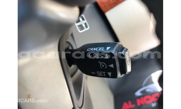 Dieundeu Imported Toyota Land Cruiser Red Auto in Import - Dubai in Dakar Dieundeu Imported Toyota Land Cruiser Red Auto in Import - Dubai in Dakar