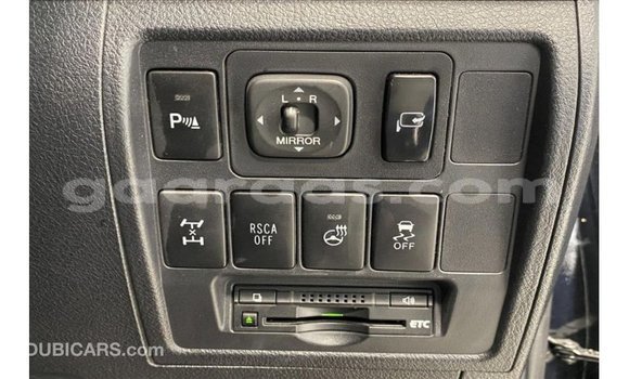 Acheter Import Voiture Toyota Land Cruiser Noir à Import - Dubai, Dakar Acheter Import Voiture Toyota Land Cruiser Noir à Import - Dubai, Dakar