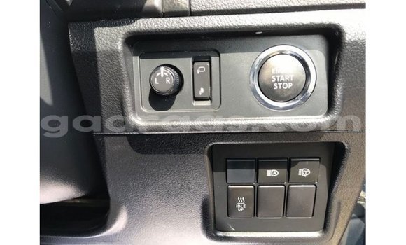 Acheter Import Voiture Toyota Prado Bleu à Import - Dubai, Dakar Acheter Import Voiture Toyota Prado Bleu à Import - Dubai, Dakar