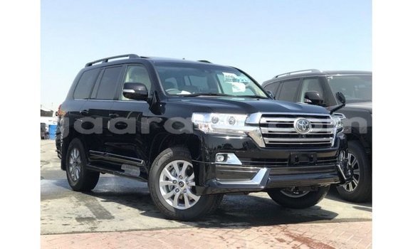 Dieundeu Imported Toyota Land Cruiser Black Auto in Import - Dubai in Dakar