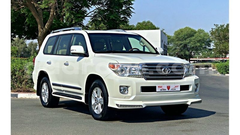 Big with watermark toyota land cruiser dakar import dubai 6357