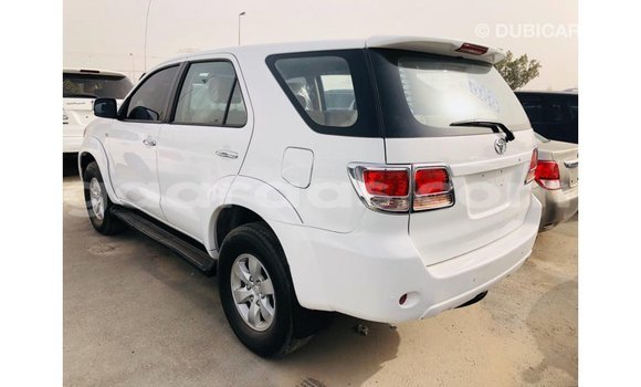 Dieundeu Imported Toyota Fortuner White Auto in Import - Dubai in Dakar Dieundeu Imported Toyota Fortuner White Auto in Import - Dubai in Dakar