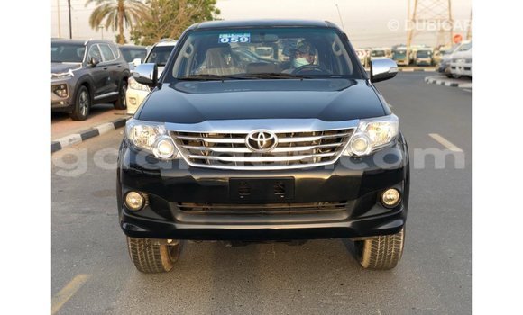 Dieundeu Imported Toyota Fortuner Black Auto in Import - Dubai in Dakar Dieundeu Imported Toyota Fortuner Black Auto in Import - Dubai in Dakar