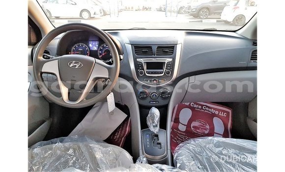 Buy Import Hyundai Accent Red Car in Import - Dubai in Dakar Buy Import Hyundai Accent Red Car in Import - Dubai in Dakar