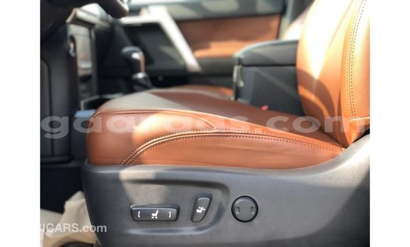 Acheter Import Voiture Toyota Prado Noir à Import - Dubai, Dakar Acheter Import Voiture Toyota Prado Noir à Import - Dubai, Dakar