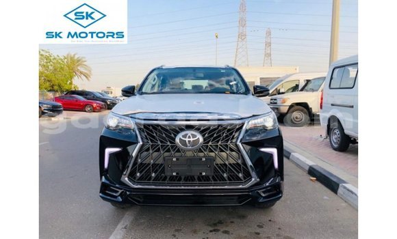 Dieundeu Imported Toyota Fortuner Black Auto in Import - Dubai in Dakar