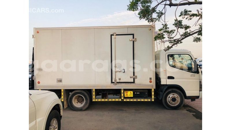 Big with watermark mitsubishi carisma dakar import dubai 6429