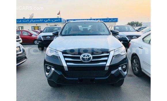 Dieundeu Imported Toyota Fortuner Black Auto in Import - Dubai in Dakar Dieundeu Imported Toyota Fortuner Black Auto in Import - Dubai in Dakar