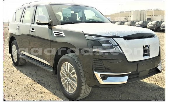 Acheter Import Voiture Nissan Patrol Noir à Import - Dubai, Dakar Acheter Import Voiture Nissan Patrol Noir à Import - Dubai, Dakar