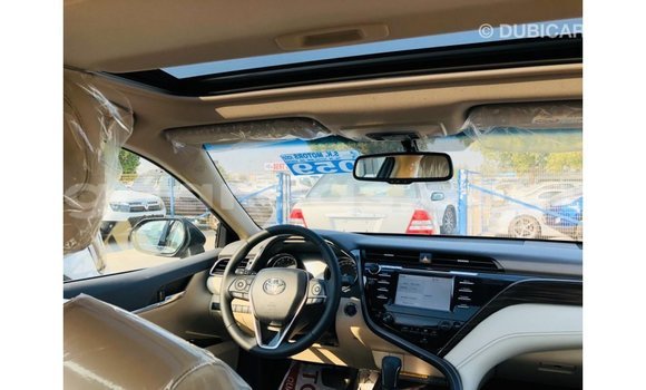 Dieundeu Imported Toyota Camry Black Auto in Import - Dubai in Dakar Dieundeu Imported Toyota Camry Black Auto in Import - Dubai in Dakar