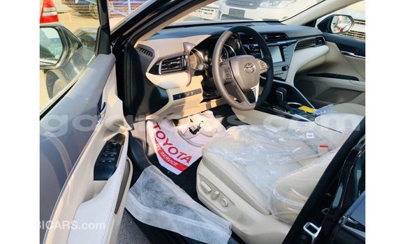 Dieundeu Imported Toyota Camry Black Auto in Import - Dubai in Dakar Dieundeu Imported Toyota Camry Black Auto in Import - Dubai in Dakar