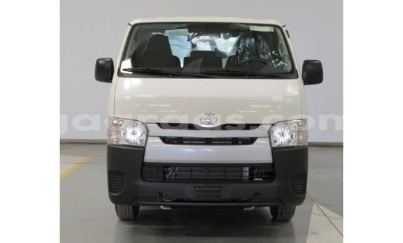 Acheter Import Voiture Toyota Hiace Blanc à Import - Dubai, Dakar