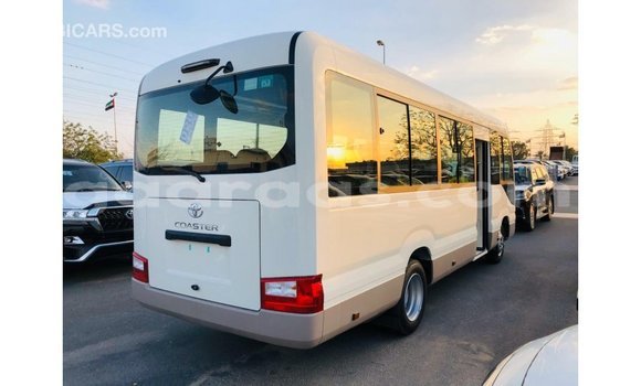 Dieundeu Imported Toyota Coaster White Auto in Import - Dubai in Dakar Dieundeu Imported Toyota Coaster White Auto in Import - Dubai in Dakar