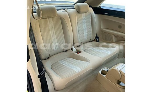 Acheter Import Voiture Volkswagen Beetle Noir à Import - Dubai, Dakar Acheter Import Voiture Volkswagen Beetle Noir à Import - Dubai, Dakar