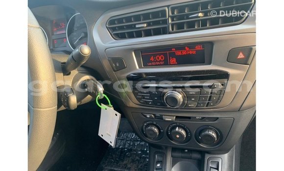 Acheter Import Voiture Peugeot 301 Blanc à Import - Dubai, Dakar Acheter Import Voiture Peugeot 301 Blanc à Import - Dubai, Dakar