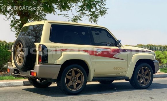 Acheter Import Voiture Nissan Patrol Beige à Import - Dubai, Dakar Acheter Import Voiture Nissan Patrol Beige à Import - Dubai, Dakar