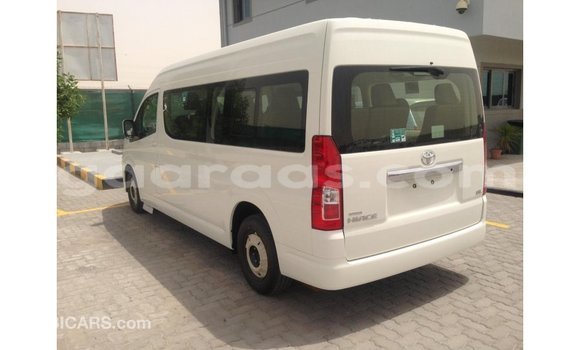 Dieundeu Imported Toyota Hiace White Auto in Import - Dubai in Dakar Dieundeu Imported Toyota Hiace White Auto in Import - Dubai in Dakar